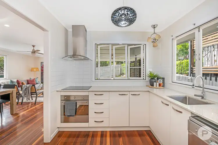 Fifth view of Homely house listing, 32 Dobbs Street, Holland Park West QLD 4121