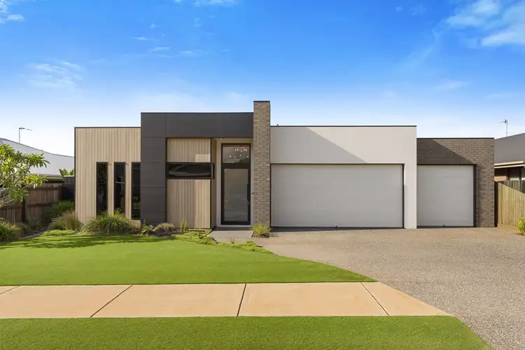 36 Entabeni Drive, Kearneys Spring QLD 4350