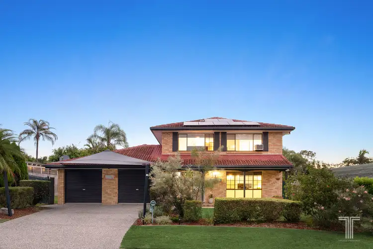 19 Mannersley Street, Carindale QLD 4152
