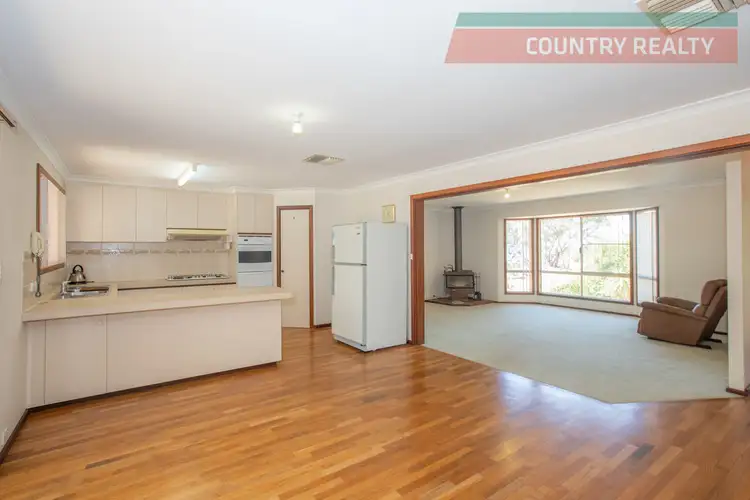 389 Parkland Drive, Toodyay WA 6566