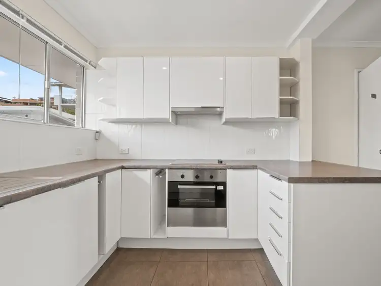 4/68 Pembroke Road, Coorparoo QLD 4151