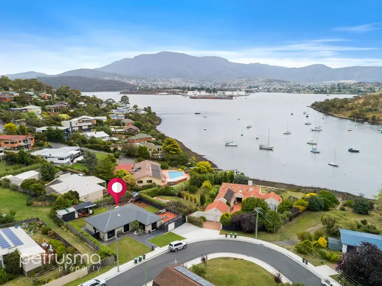 12 Granville Avenue, Geilston Bay TAS 7015