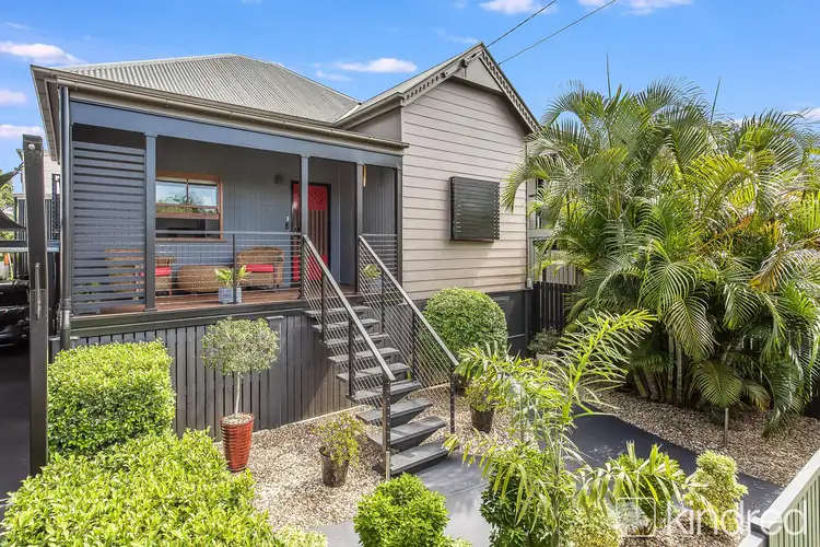 26 Kate Street, Shorncliffe QLD 4017