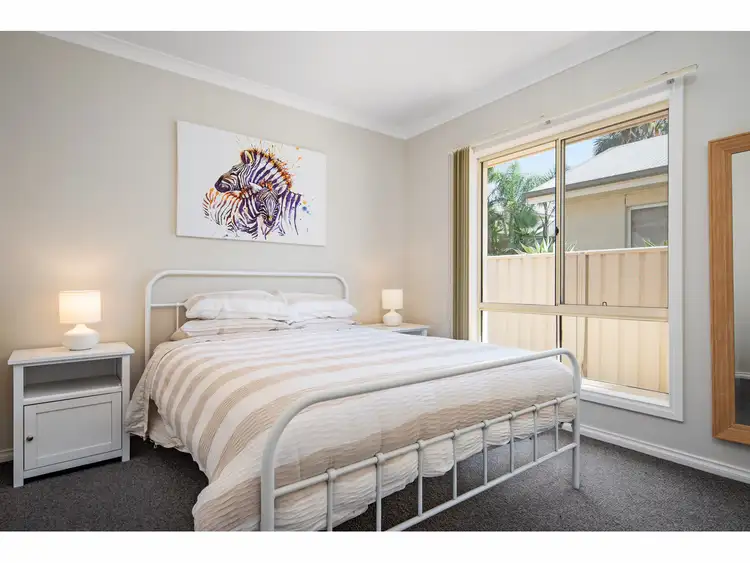 Fifth view of Homely house listing, 7 Chatterton Place, West Albury NSW 2640