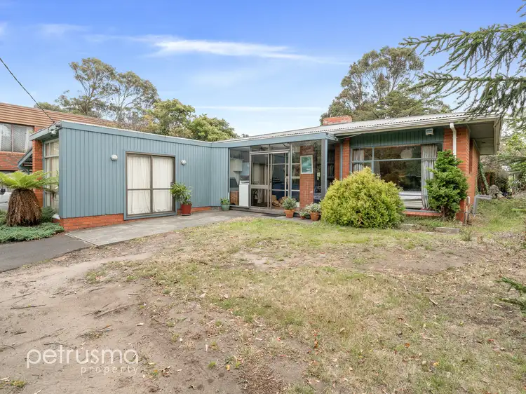 65 Olinda Grove, Mount Nelson TAS 7007