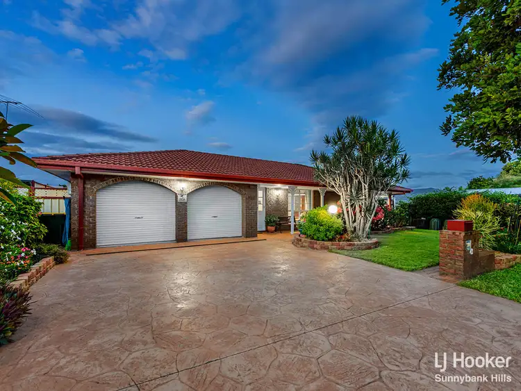 42 Barcelona Street, Wishart QLD 4122