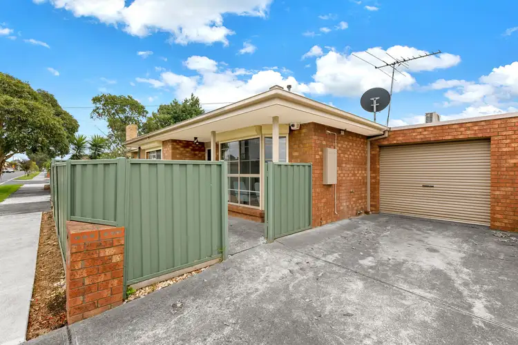 Main view of Homely unit listing, 2/22 Sadie Street, Glenroy VIC 3046