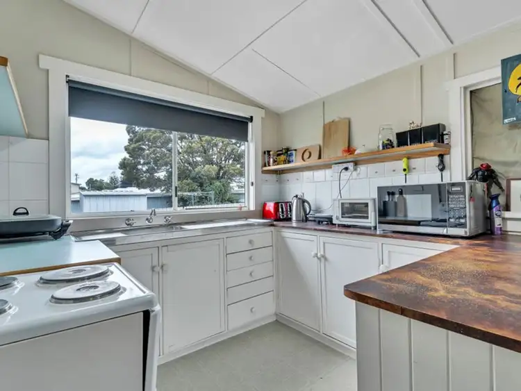 Sixth view of Homely house listing, 2/5 Coplestone Street, Scottsdale TAS 7260