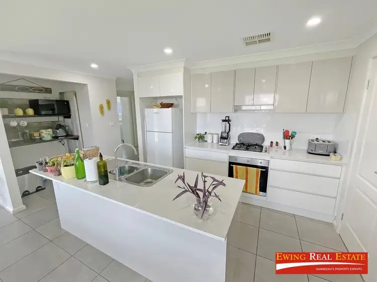 Second view of Homely house listing, 5 Parkview Drive, Gunnedah NSW 2380