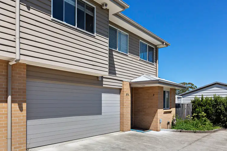 2/27A Mary Street, Jesmond NSW 2299