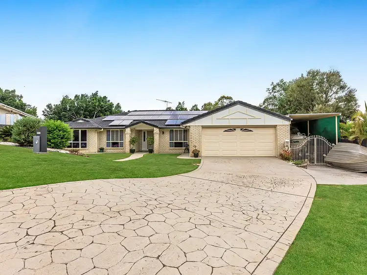 8 Jacana Crescent, Flinders View QLD 4305