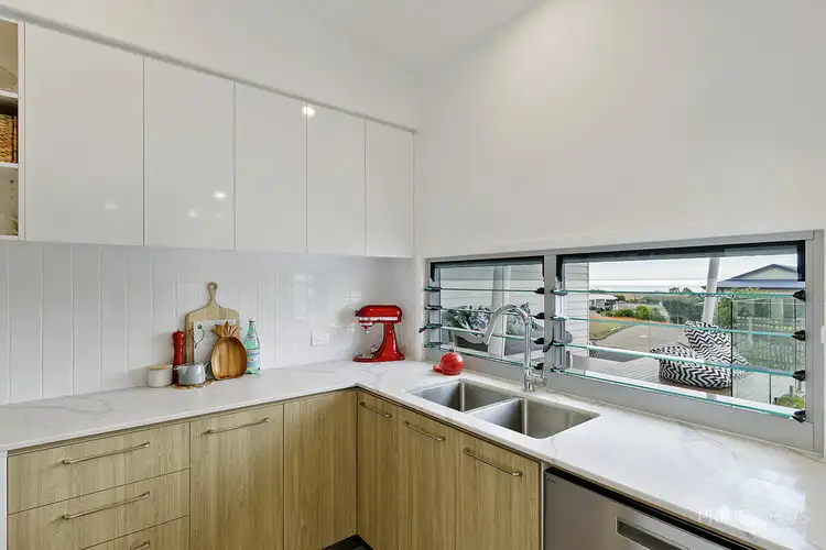 Sixth view of Homely house listing, 8 Highview Drive, Craignish QLD 4655
