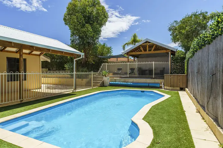 21 Periwinkle Road, Mullaloo WA 6027