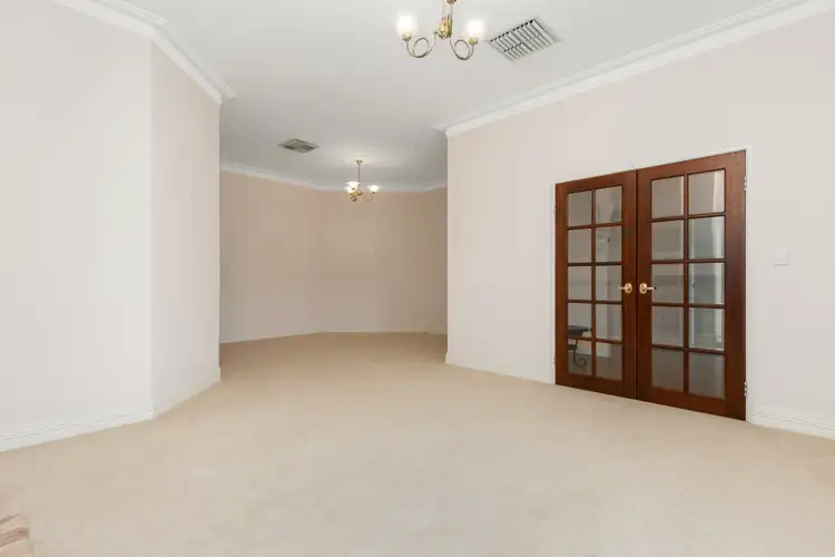 Fifth view of Homely house listing, 6 Lacombe Court, Canning Vale WA 6155