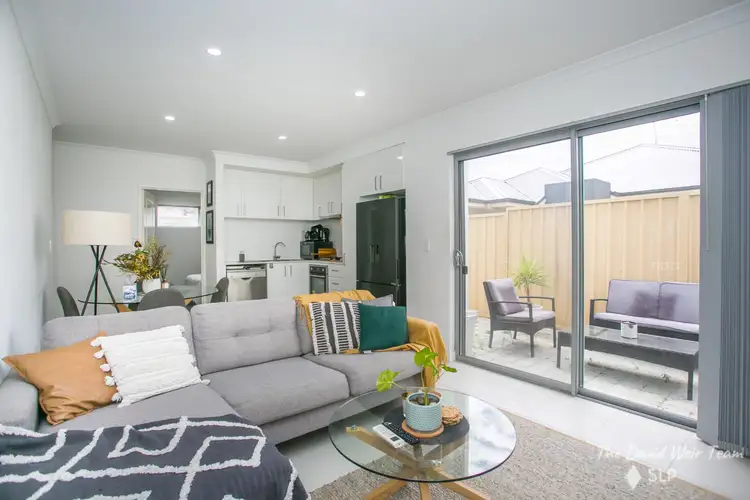 3/404 Flinders Street, Nollamara WA 6061
