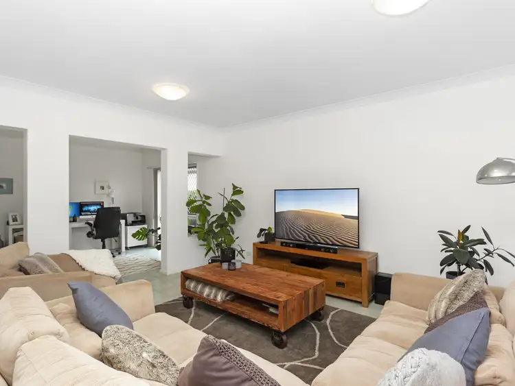 167 Dunlin Drive, Burleigh Waters QLD 4220