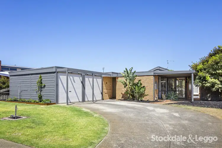 16 Highland Way, Leopold VIC 3224
