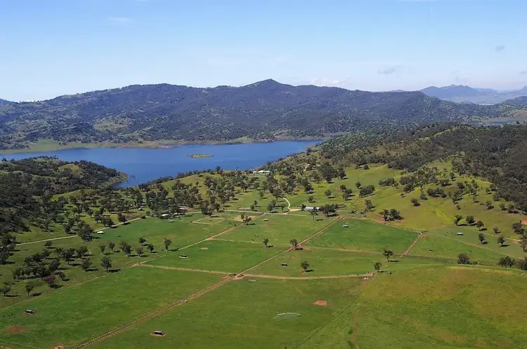 185 Alma Road, Gundy NSW 2337