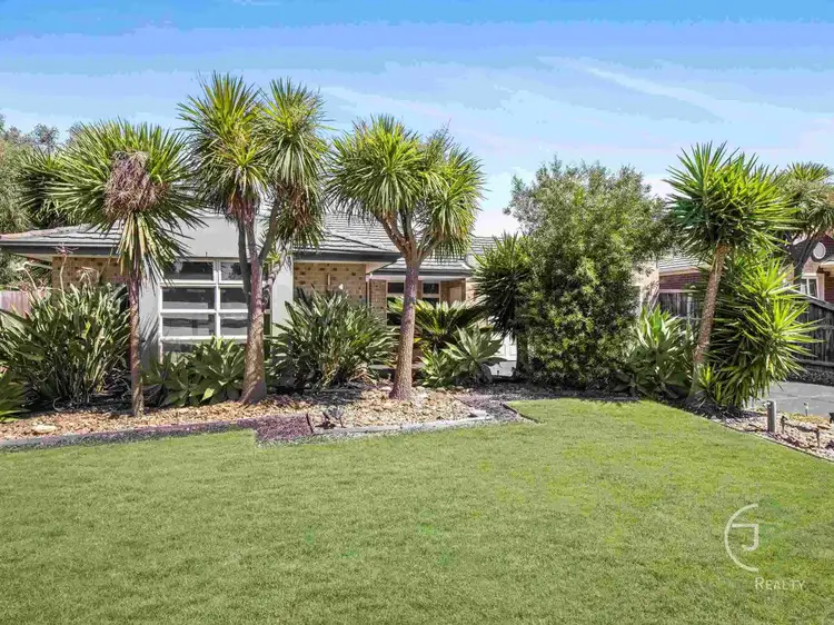 11 Atlanta Glen, Cranbourne VIC 3977