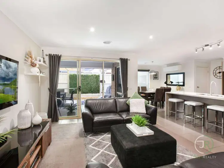 Fifth view of Homely house listing, 11 Atlanta Glen, Cranbourne VIC 3977