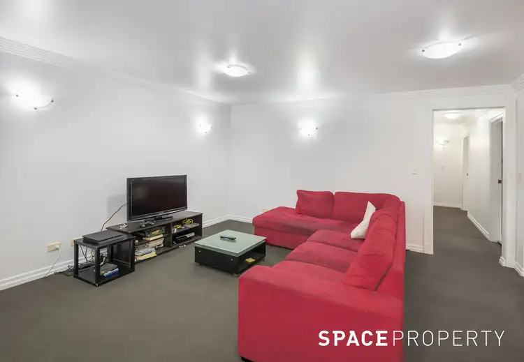 Third view of Homely apartment listing, Level 2/247 Boundary Street, Spring Hill QLD 4000