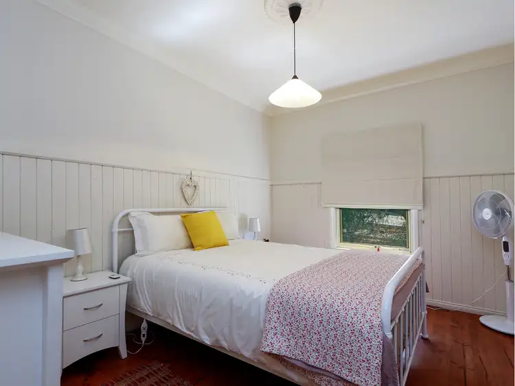 Fifth view of Homely house listing, 6 Celebes Court, The Honeysuckles VIC 3851