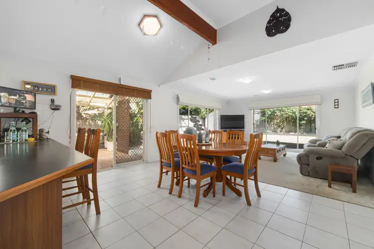Fifth view of Homely house listing, 19 Jurang Way, Skye VIC 3977