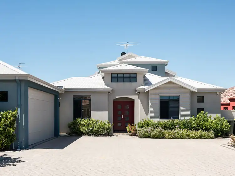 Fourth view of Homely house listing, 22 Rialto Place, Halls Head WA 6210