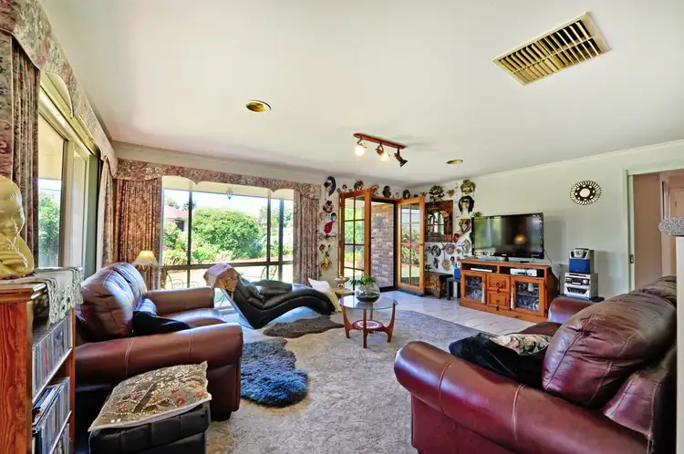 Fourth view of Homely house listing, 3 Deakin Court, Shepparton VIC 3630