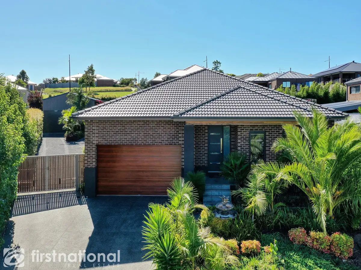 Main view of Homely house listing, 40 Bunyip Drive, Drouin VIC 3818