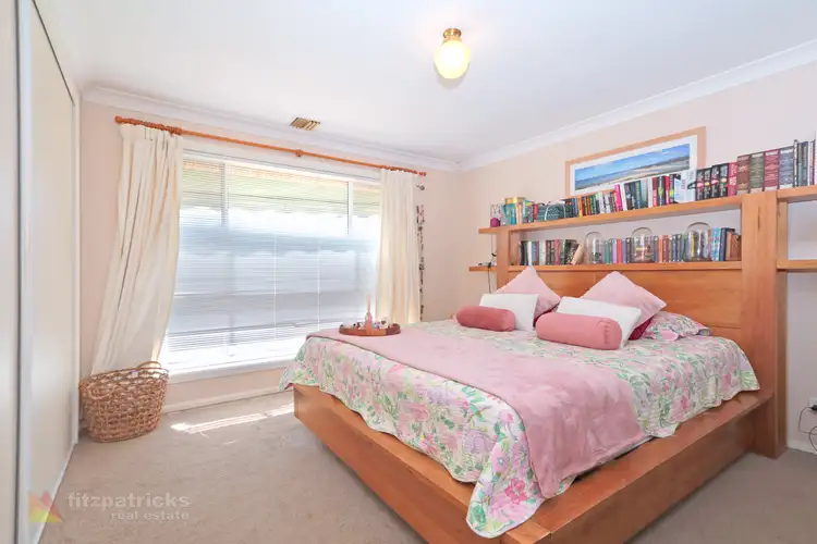 Fifth view of Homely house listing, 4 Willang Crescent, Glenfield Park NSW 2650