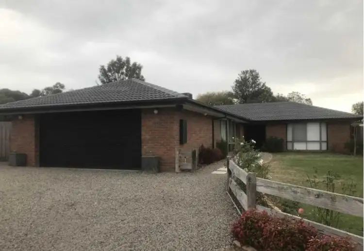 13 Meridian Court