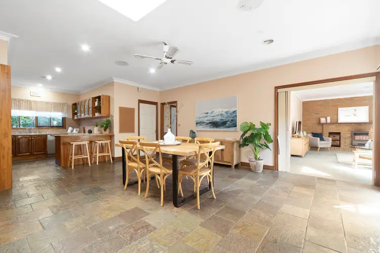 5 Duke Court, Skye VIC 3977