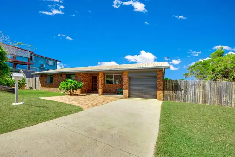 1 Kauri Drive, Kin Kora QLD 4680