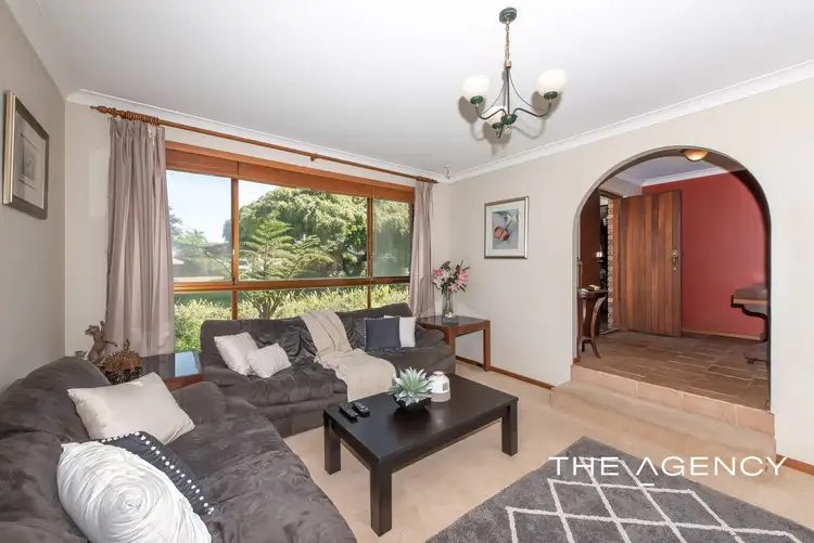 Fourth view of Homely house listing, 10 Angus Court, Duncraig WA 6023
