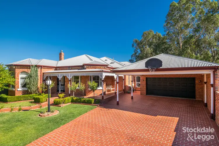 Second view of Homely house listing, 3 Urana Court, Kialla VIC 3631
