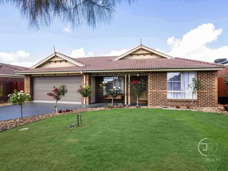 Main view of Homely house listing, 8 Blainroe Crescent, Cranbourne VIC 3977