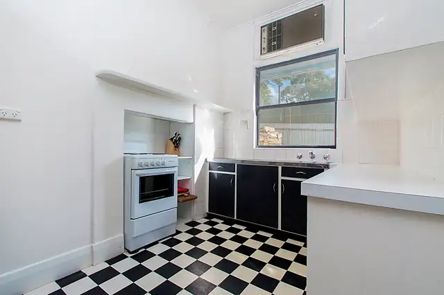 Fifth view of Homely house listing, 5 Harriett Street, Clare SA 5453