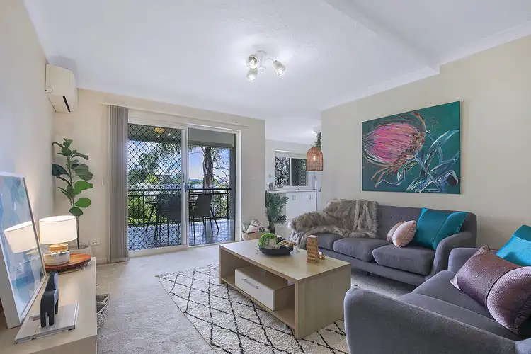 Fifth view of Homely apartment listing, 4/15 Chatsworth Road, Greenslopes QLD 4120