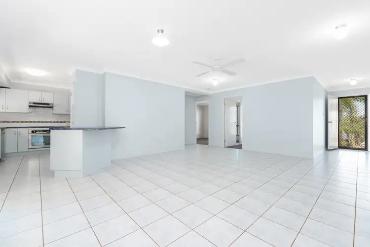 Fifth view of Homely house listing, 8 Ashbrook Court, New Auckland QLD 4680