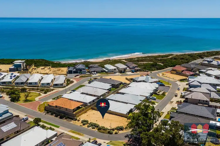 60 Torwood Edge, Halls Head WA 6210