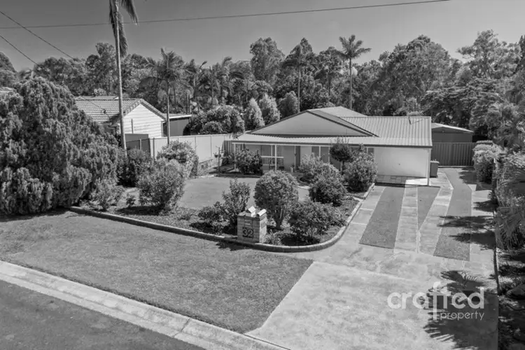32 Haldham Crescent, Regents Park QLD 4118