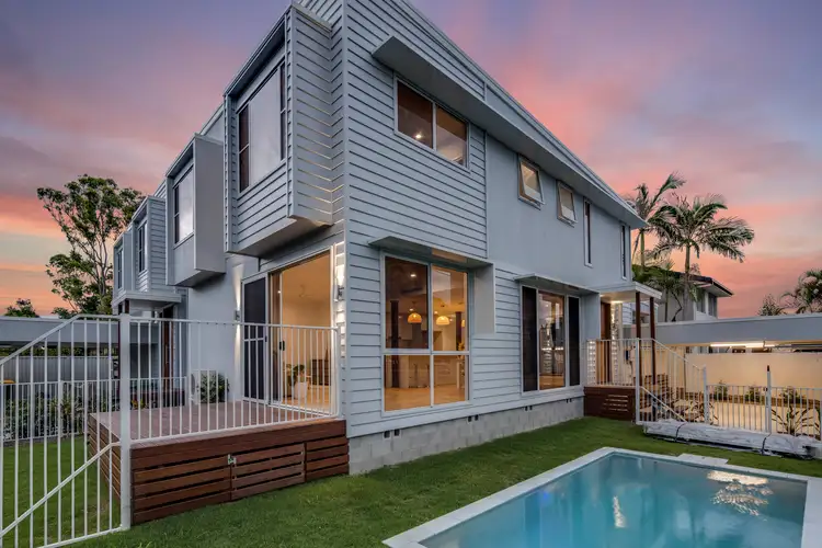 Second view of Homely house listing, 25 Lakeside Avenue, Broadbeach Waters QLD 4218