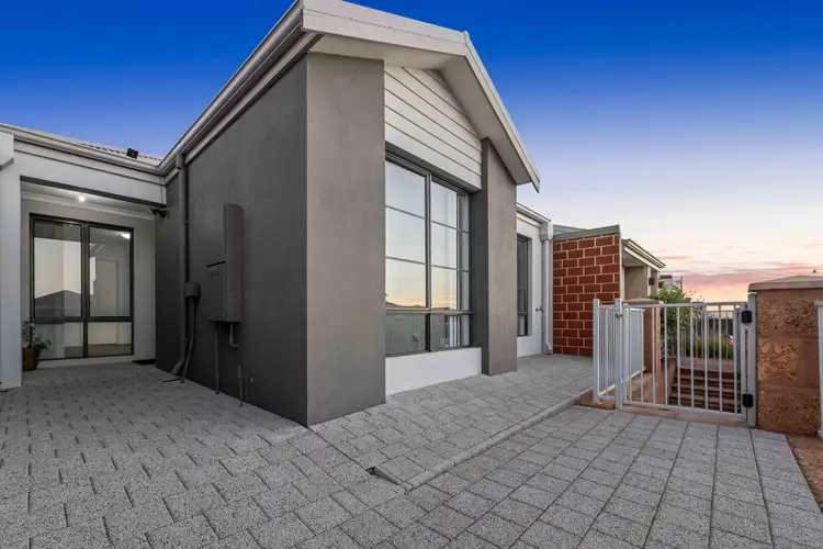 Second view of Homely house listing, 271 Grandis Boulevard, Banksia Grove WA 6031