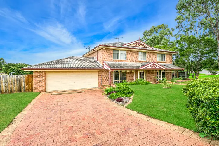 15 Dore Place, Mount Annan NSW 2567