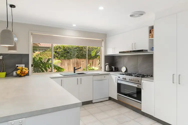 Sixth view of Homely house listing, 15 Shearer Court, Frankston South VIC 3199