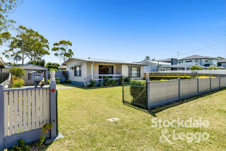 34 Broadway, Capel Sound VIC 3940