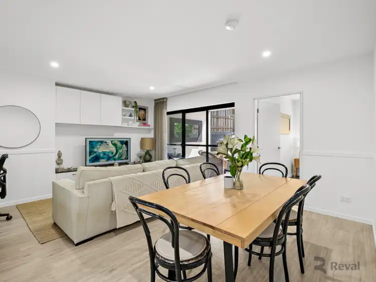 Sixth view of Homely unit listing, 4/27 Lumley Street, Upper Mount Gravatt QLD 4122