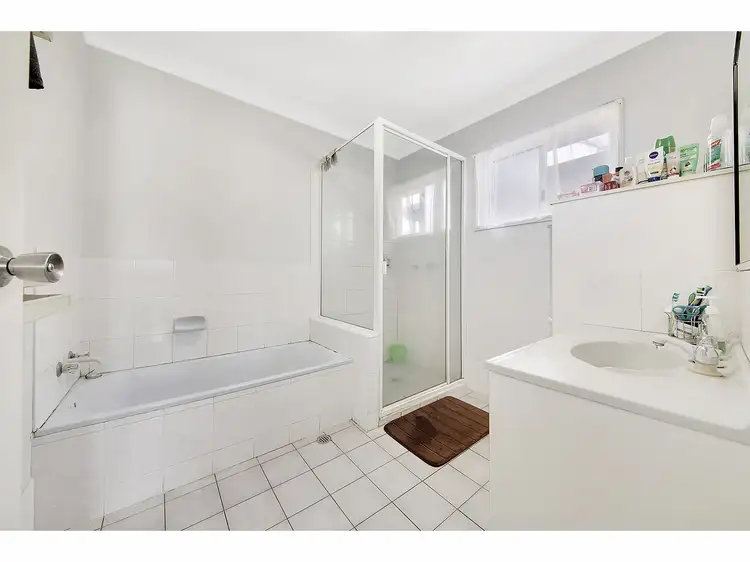 Fifth view of Homely unit listing, 5/6 Thurston Street, Allenstown QLD 4700