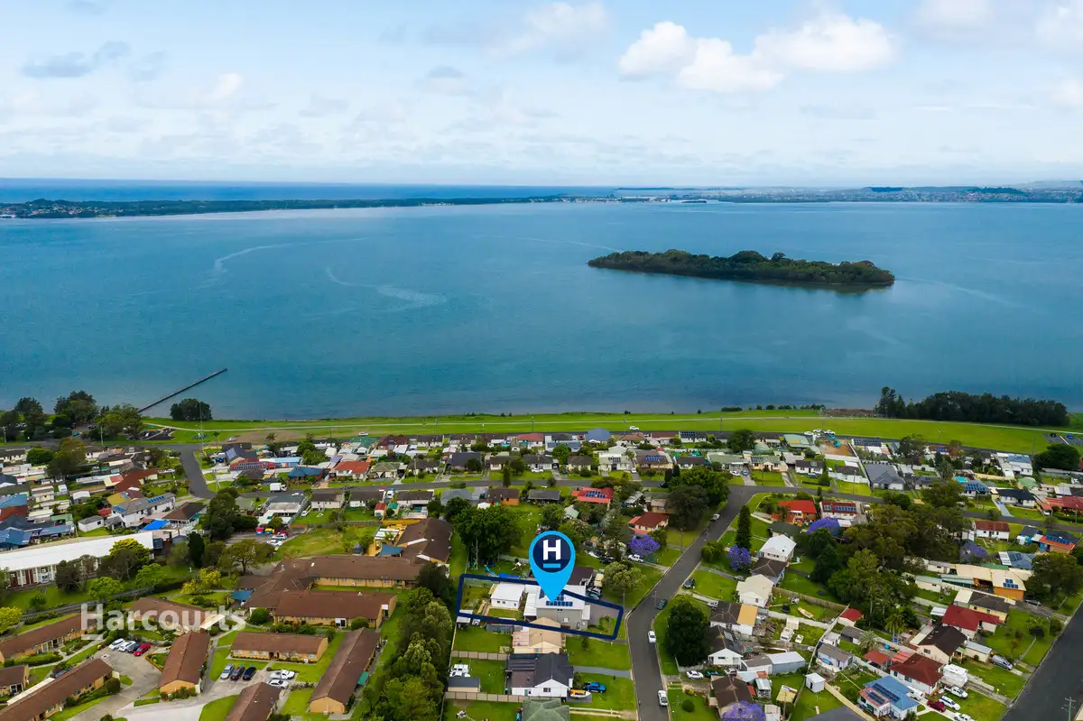 Main view of Homely house listing, 11 Middlesex Street, Berkeley NSW 2506